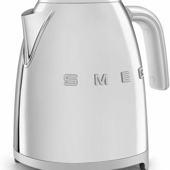 SMEG 50's Retro Style Electric Water Kettle with Automatic Shutoff - Picture 3 of 8